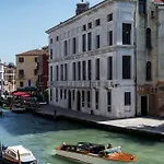Radisson Collection Hotel, Palazzo Nani Hotell 5*
