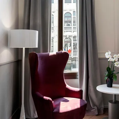 فندق Radisson Collection Hotel, Palazzo Nani البندقية