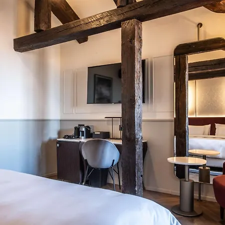 Radisson Collection Hotel, Palazzo Nani Hotell