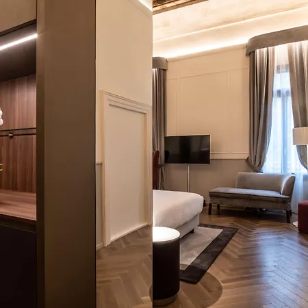 Radisson Collection Hotel, Palazzo Nani מלון