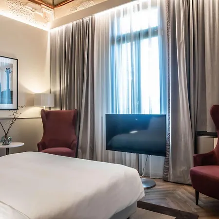 Radisson Collection Hotel, Palazzo Nani מלון