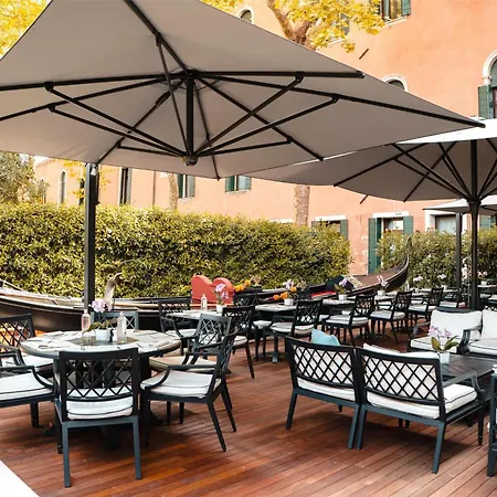 Radisson Collection Hotel, Palazzo Nani 5*