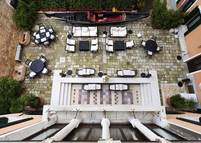 Radisson Collection Hotel, Palazzo Nani 5*