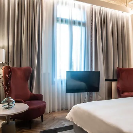 호텔 Radisson Collection Hotel, Palazzo Nani 5*