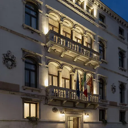 Radisson Collection Hotel, Palazzo Nani 호텔