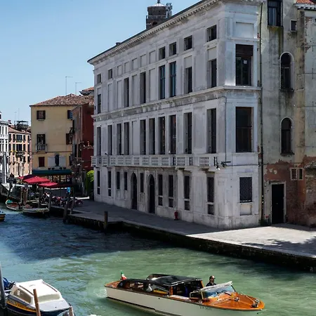 Radisson Collection Hotel, Palazzo Nani 酒店 5*